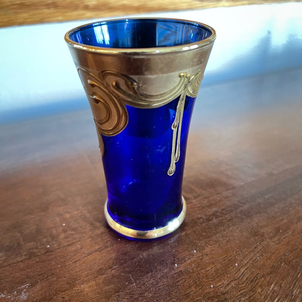 Murano cobalt Blue and Gold Floral cordial or shot glass - Picture 6 of 7